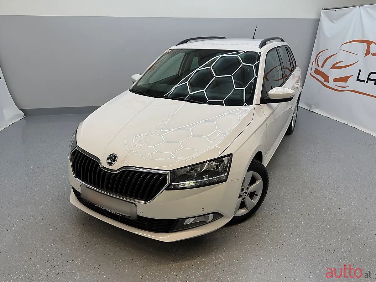 2019' Skoda Fabia photo #3