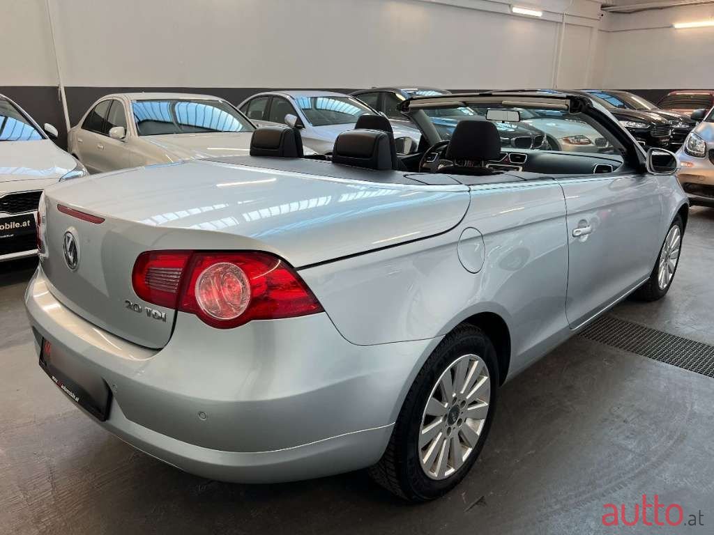 2007' Volkswagen Eos photo #4