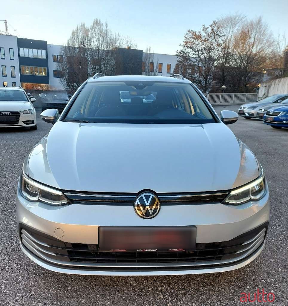 2021' Volkswagen Golf photo #3