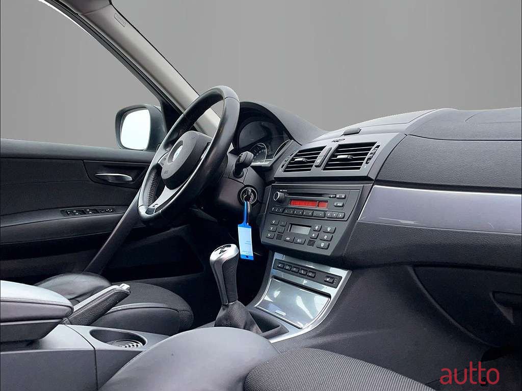 2010' BMW X3 photo #6