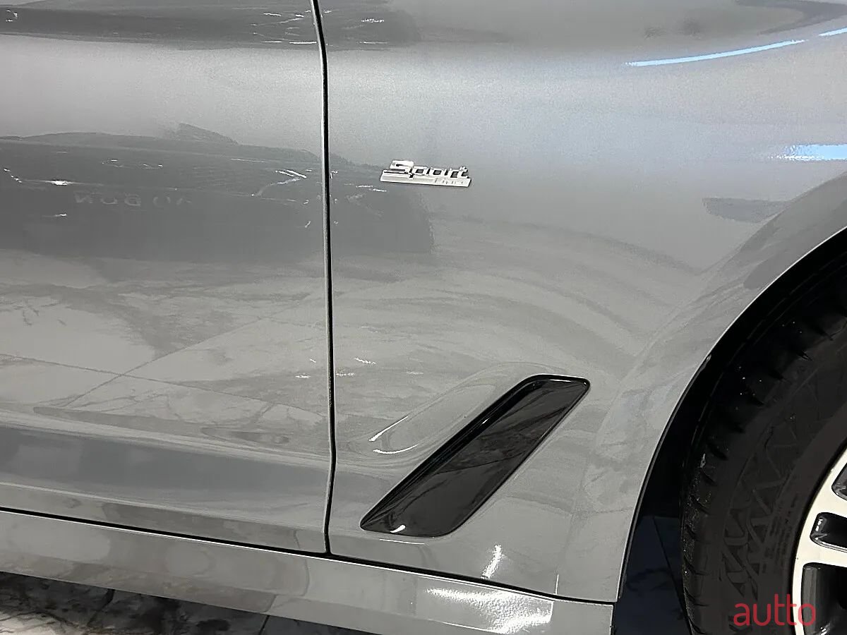 2017' BMW 5Er-Reihe photo #4