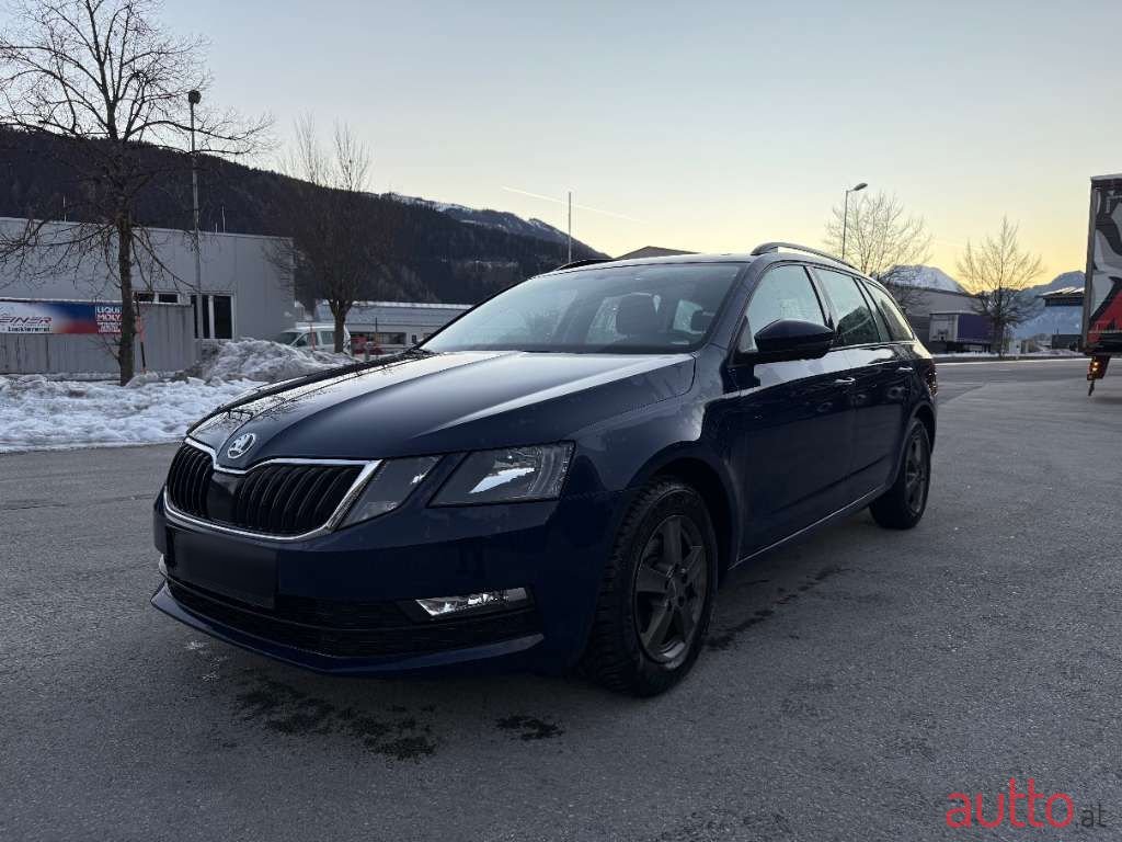 2017' Skoda Octavia photo #3