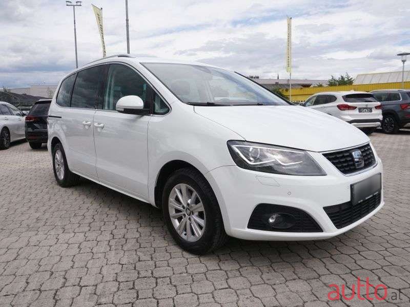 2020' SEAT Alhambra photo #3