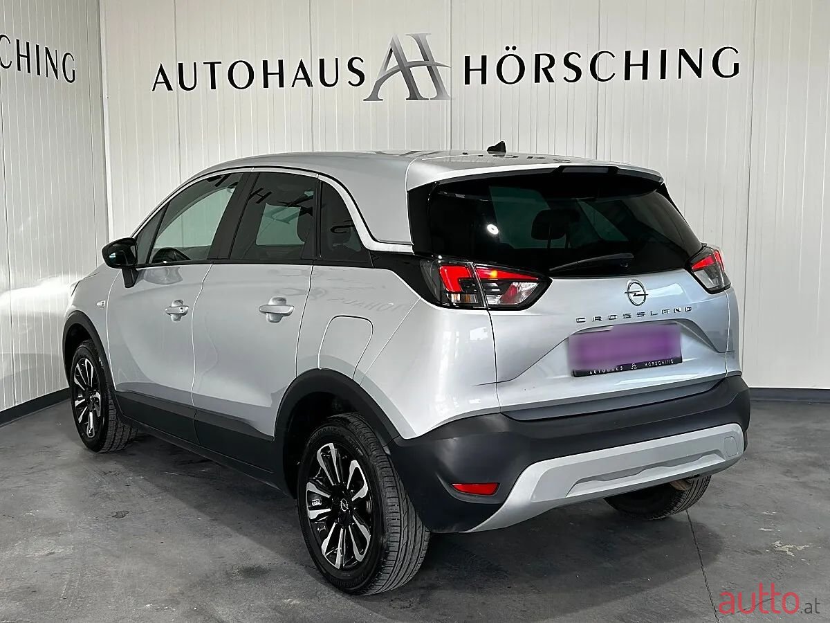 2024' Opel Crossland photo #4
