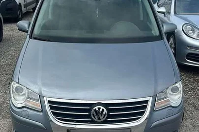 2008' Volkswagen Touran