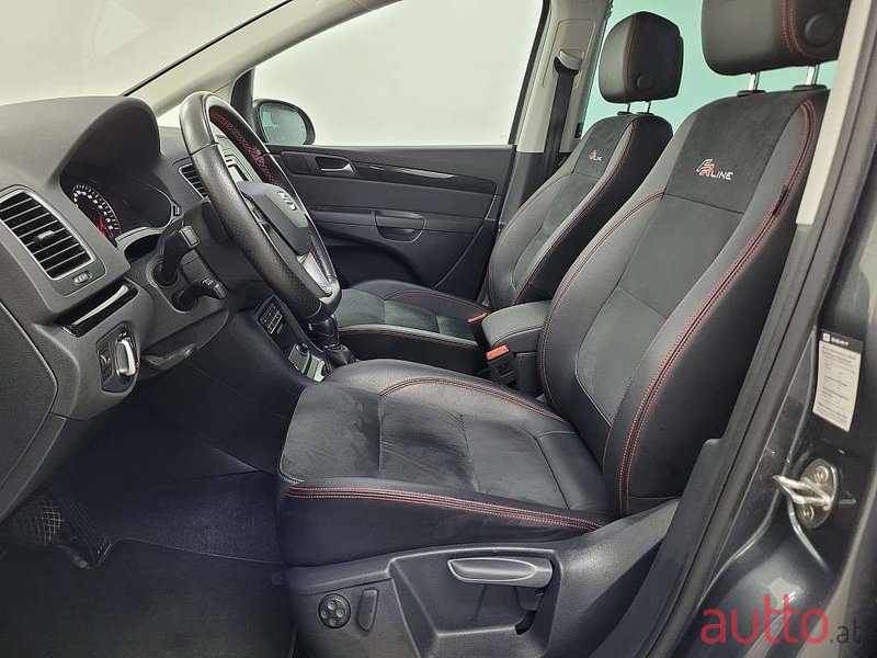 2020' SEAT Alhambra photo #5