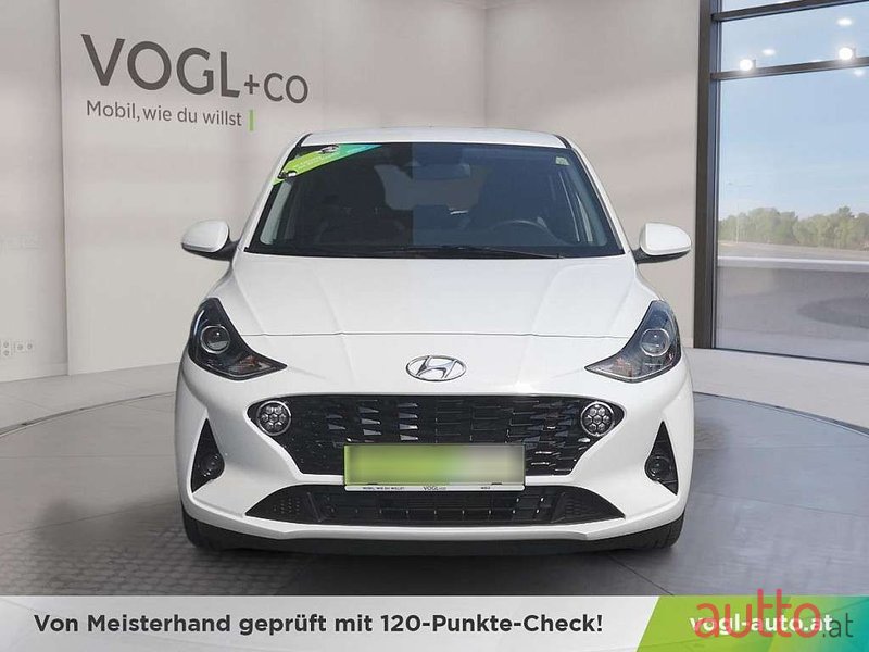 2022' Hyundai i10 photo #6