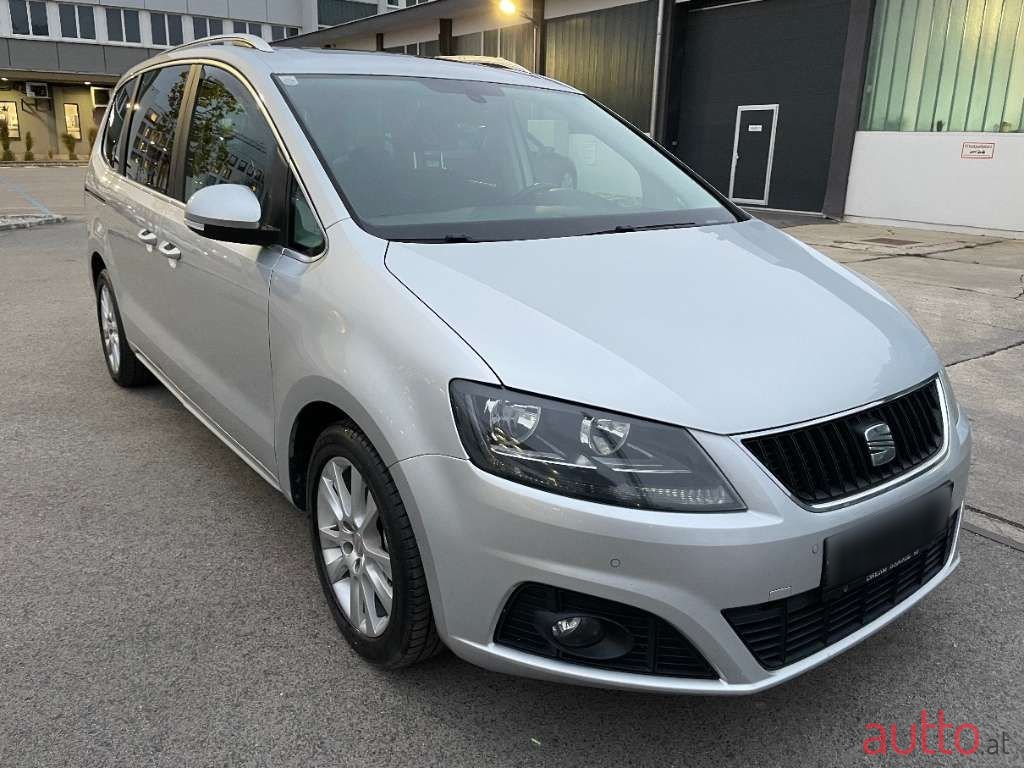 2011' SEAT Alhambra photo #1