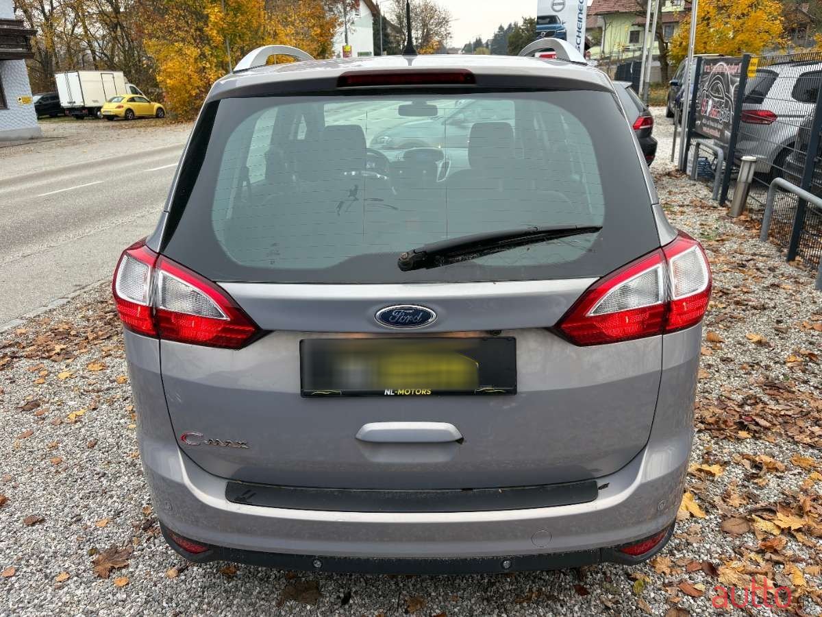 2011' Ford C-MAX photo #5