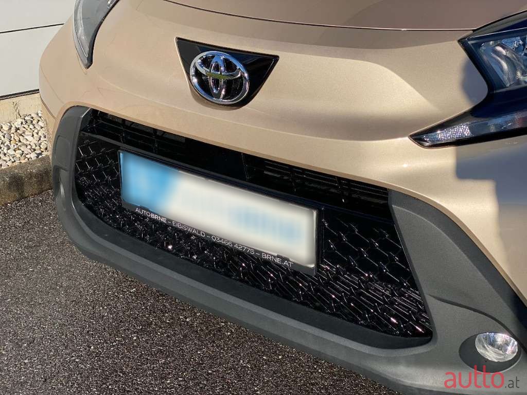 2023' Toyota Aygo photo #2