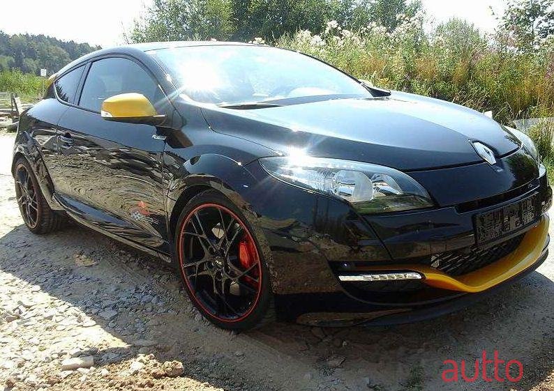 2012' Renault Megane photo #1