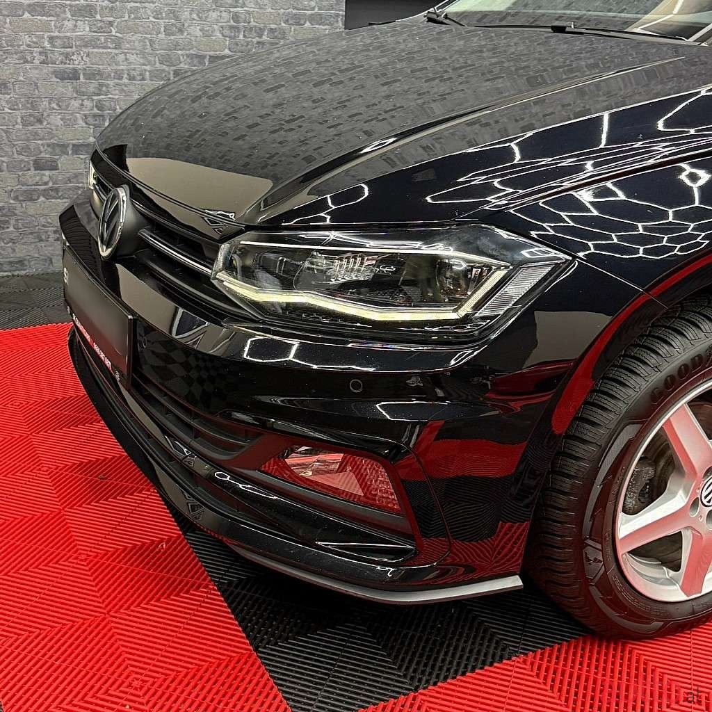 2019' Volkswagen Polo photo #4