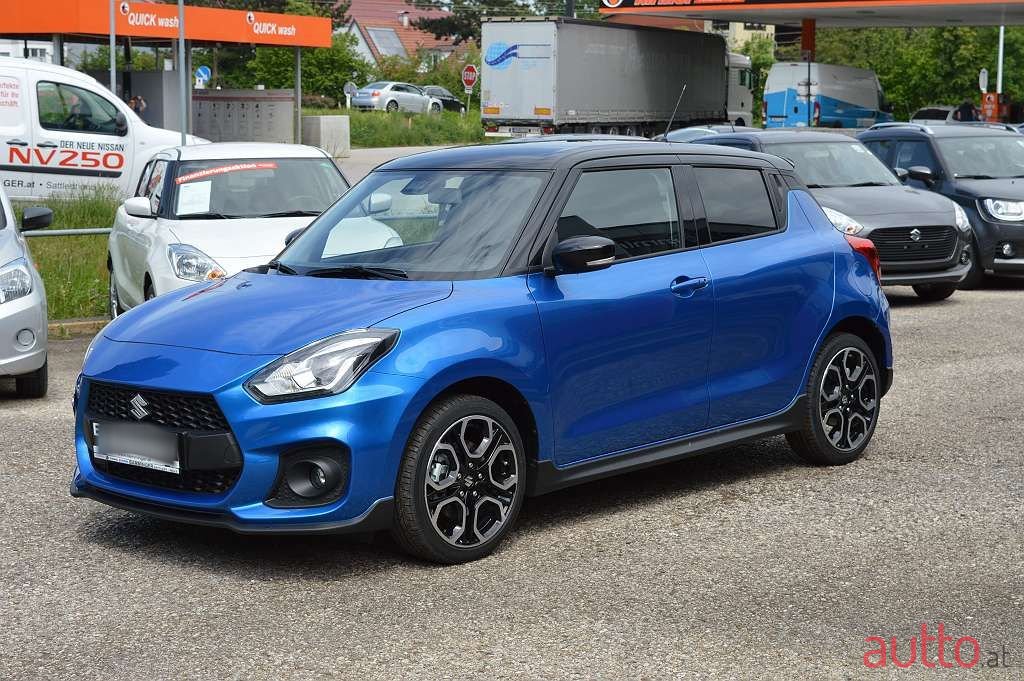 2023' Suzuki Swift photo #4