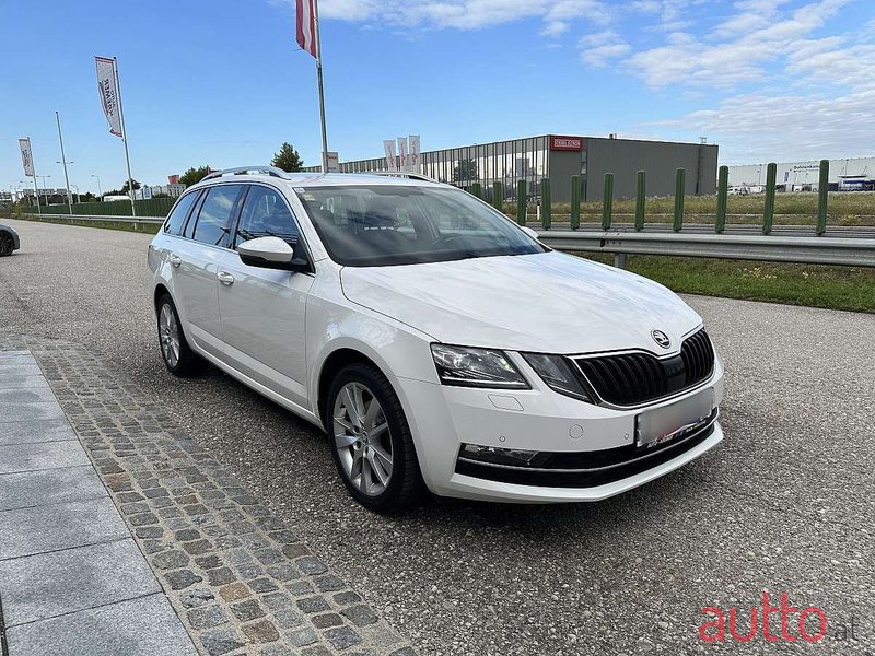 Artistic Skoda Karoq Lease Photo for Desktop Artistic Skoda Karoq Lease Photo for Desktop