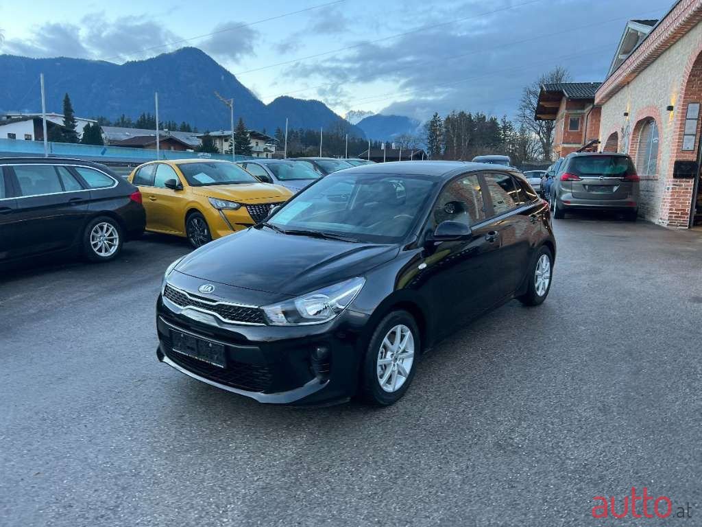 2018' Kia Rio photo #2