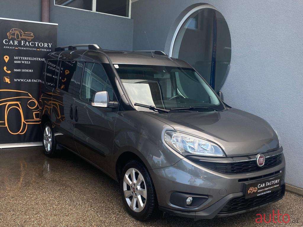 2015' Fiat Doblo photo #1