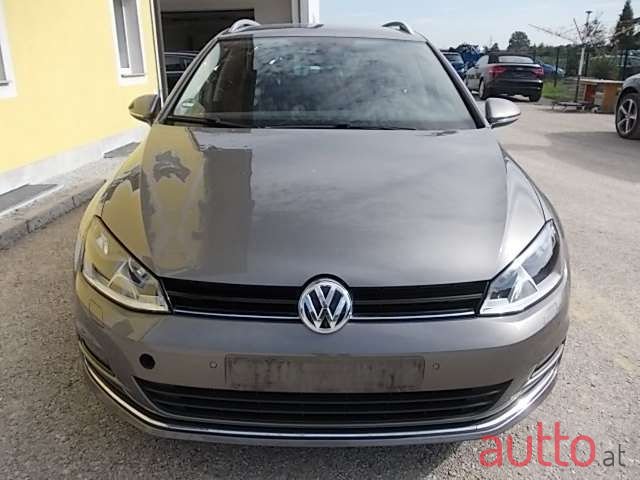 2015' Volkswagen Golf photo #4