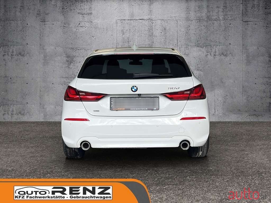 2022' BMW 1Er-Reihe photo #5
