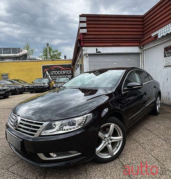 2014' Volkswagen Passat photo #1