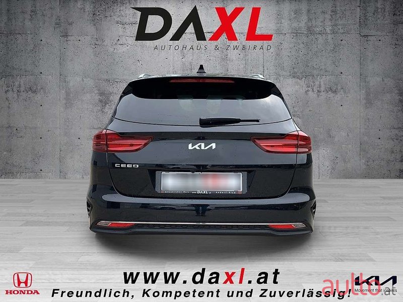2023' Kia Ceed photo #5