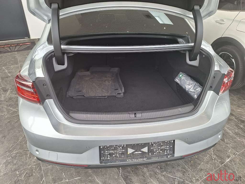 2021' Renault Talisman photo #6