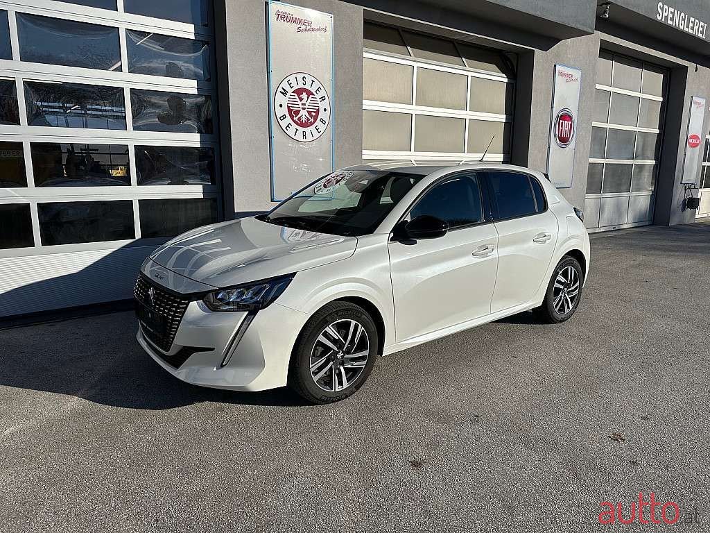 2022' Peugeot 208 photo #1
