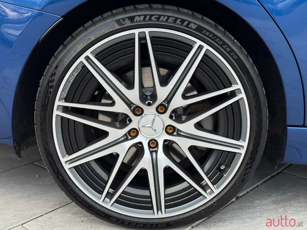 2024' Mercedes-Benz C-Klasse photo #3