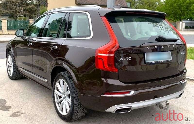 2019' Volvo XC90 photo #4