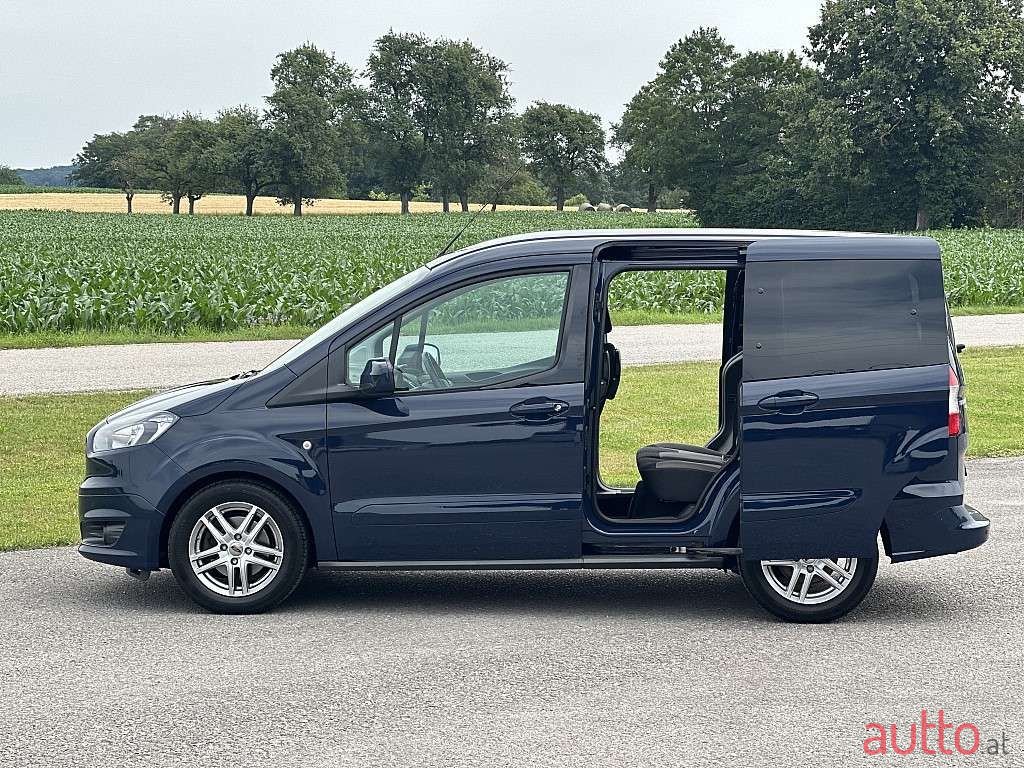 2018' Ford Tourneo photo #2