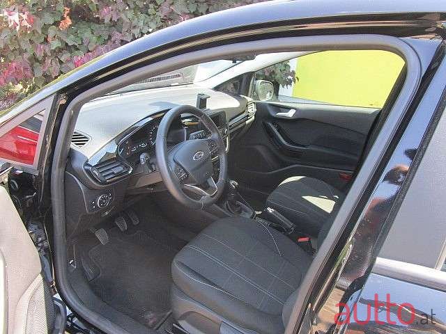 2019' Ford Fiesta photo #6
