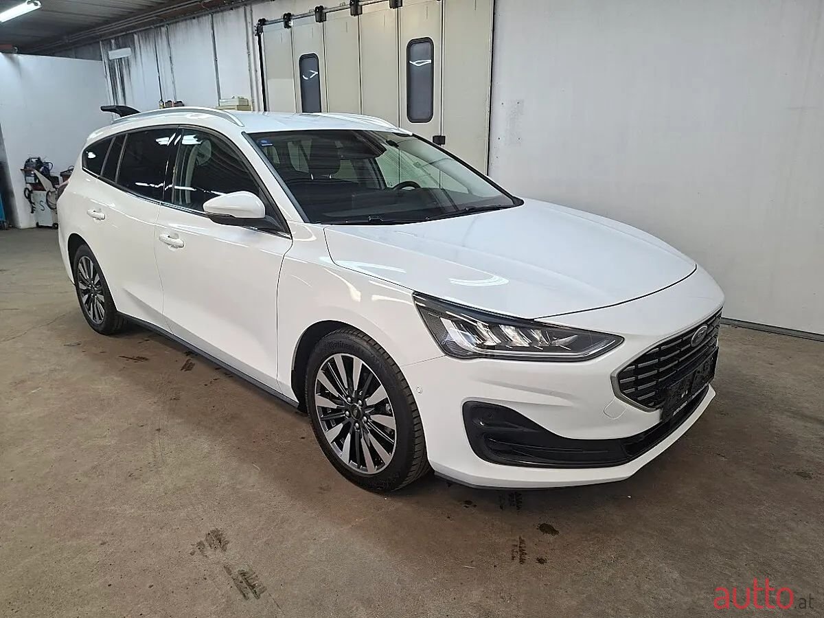 2023' Ford Focus photo #6