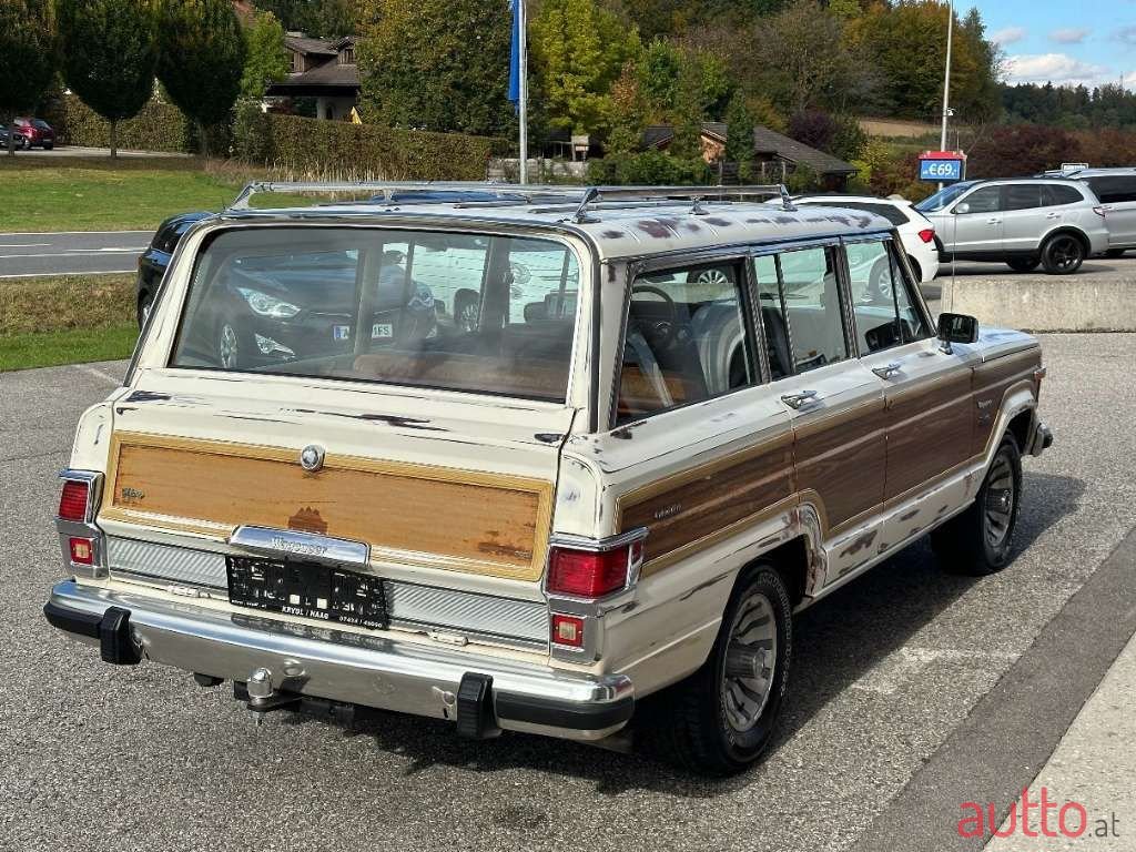 1982' Jeep V8 photo #4