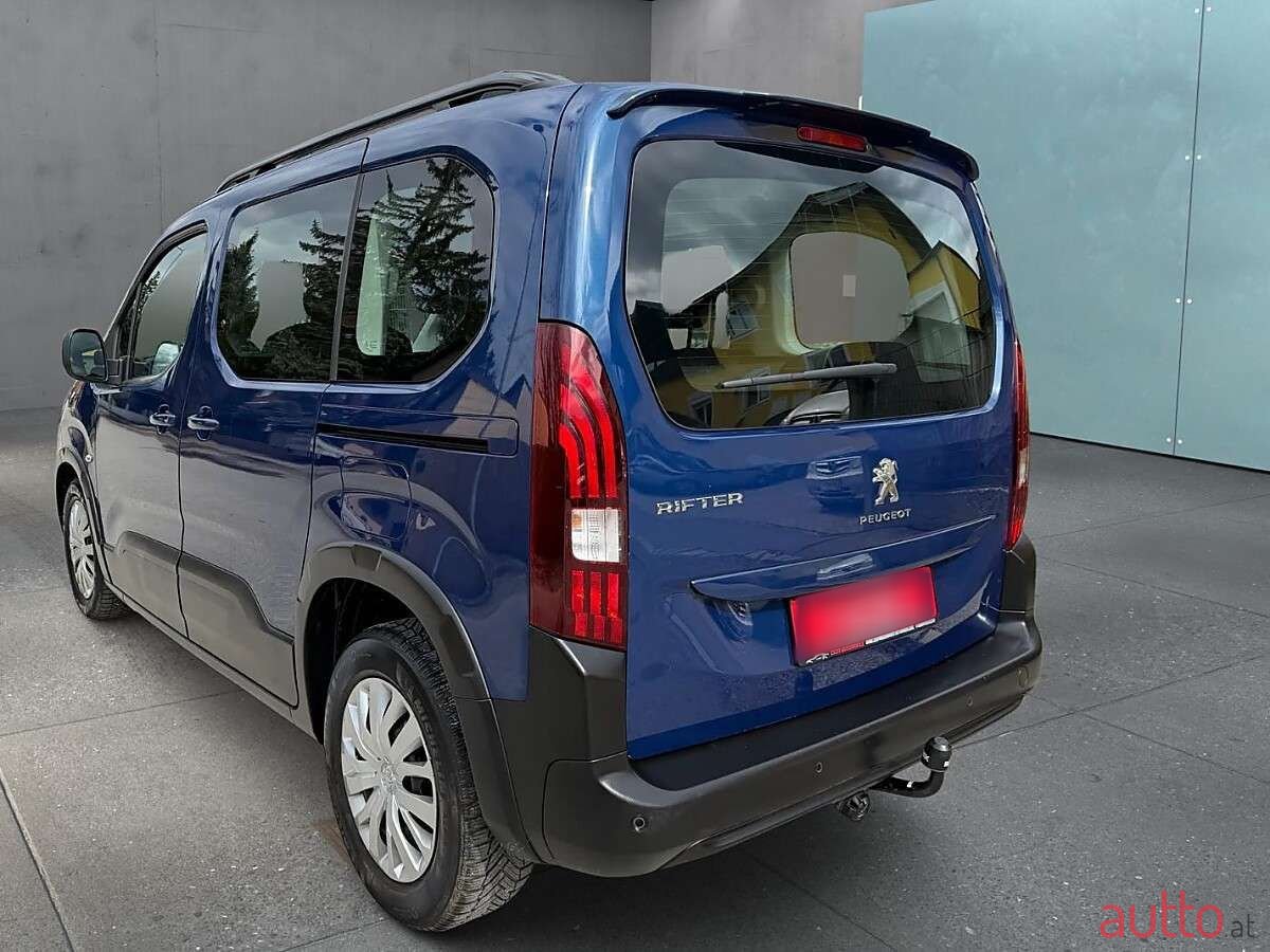 2021' Peugeot Rifter photo #5