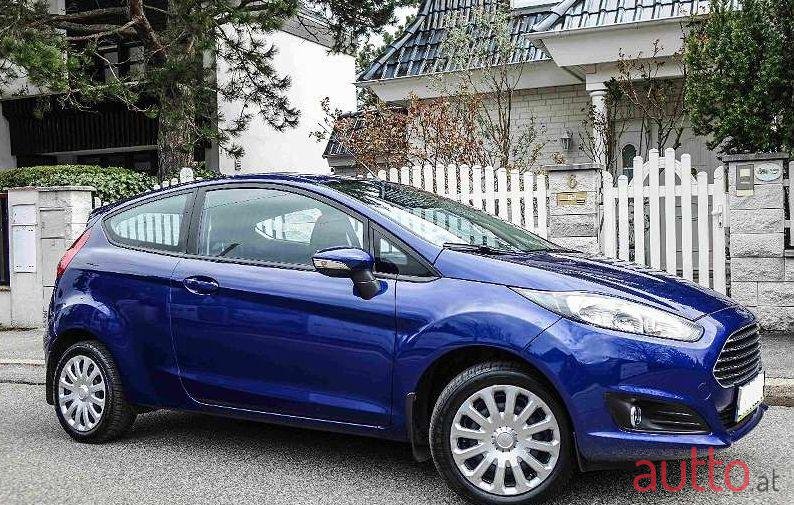 2017' Ford Fiesta photo #1
