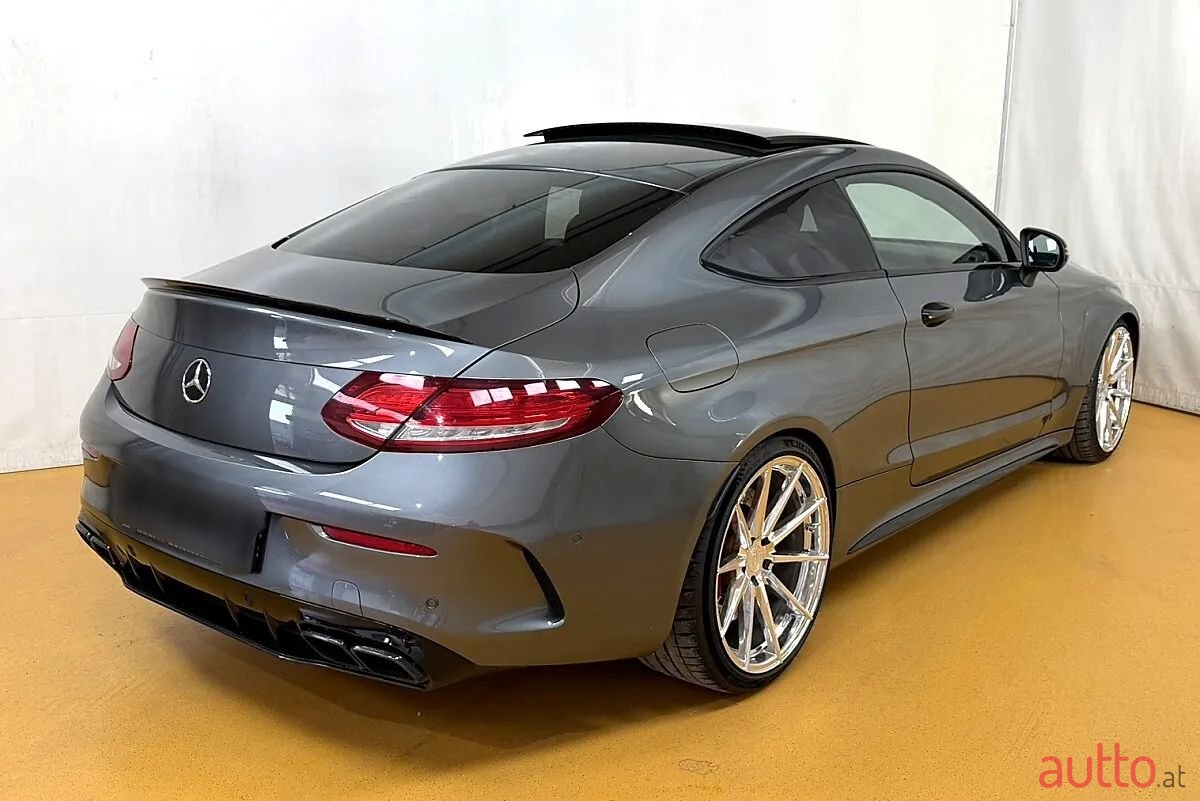 2016' Mercedes-Benz C-Klasse photo #3
