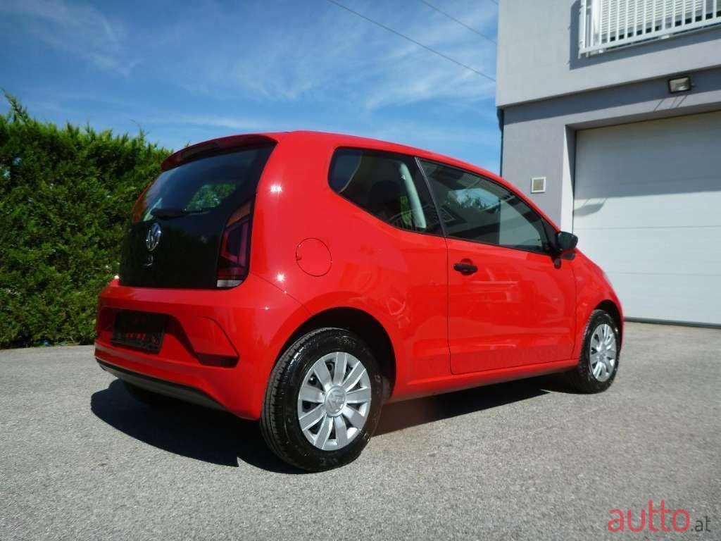 2020' Volkswagen Up! photo #5