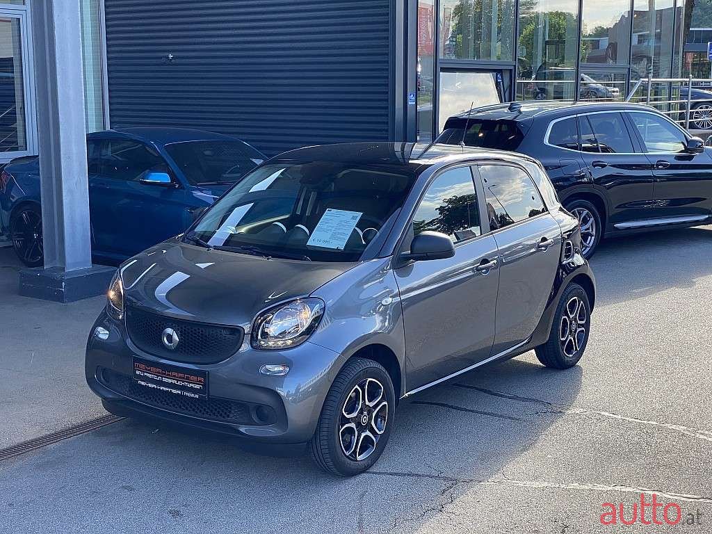 2019' Smart Forfour photo #1