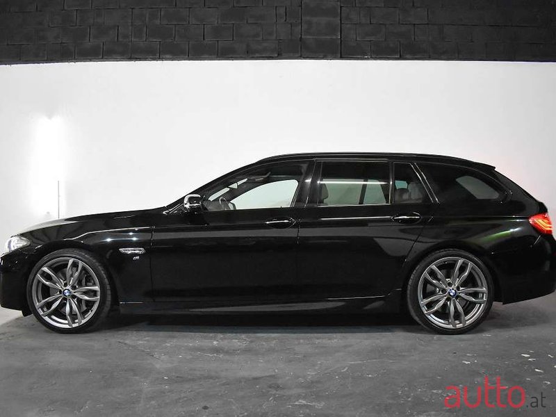 2013' BMW 5Er-Reihe photo #3