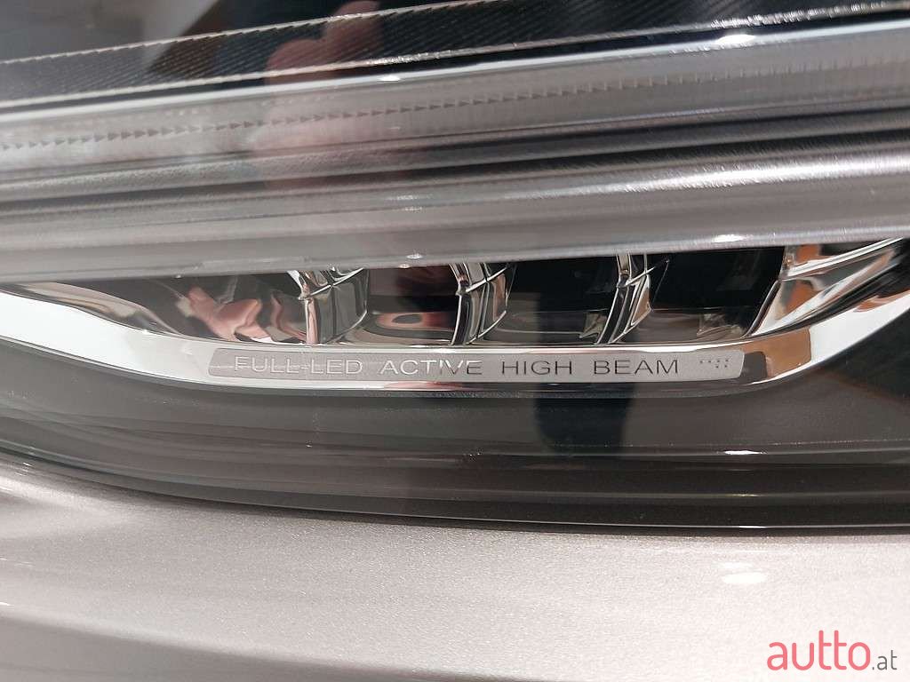 2023' Volvo V90 photo #4