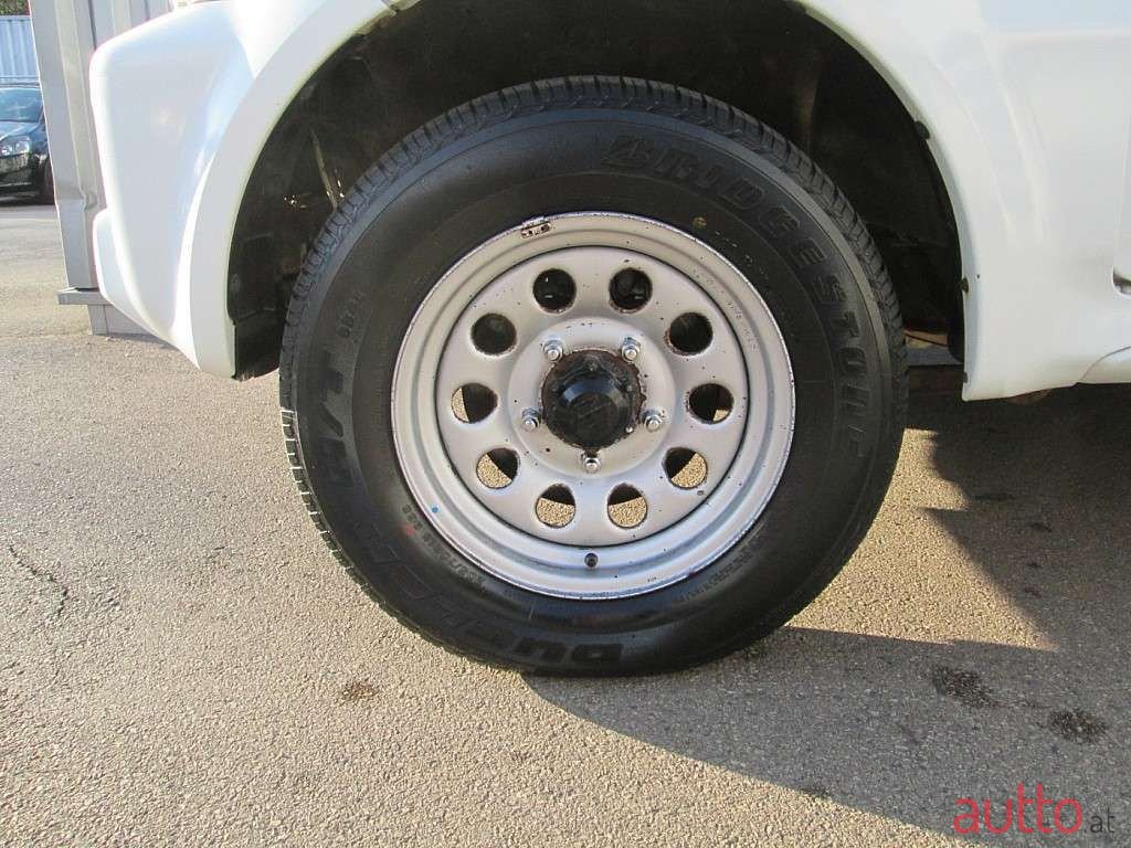 2012' Suzuki Jimny photo #5