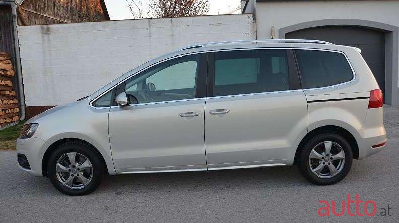 2014' SEAT Alhambra photo #4