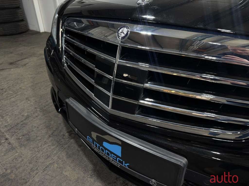 2012' Mercedes-Benz E-Klasse photo #6