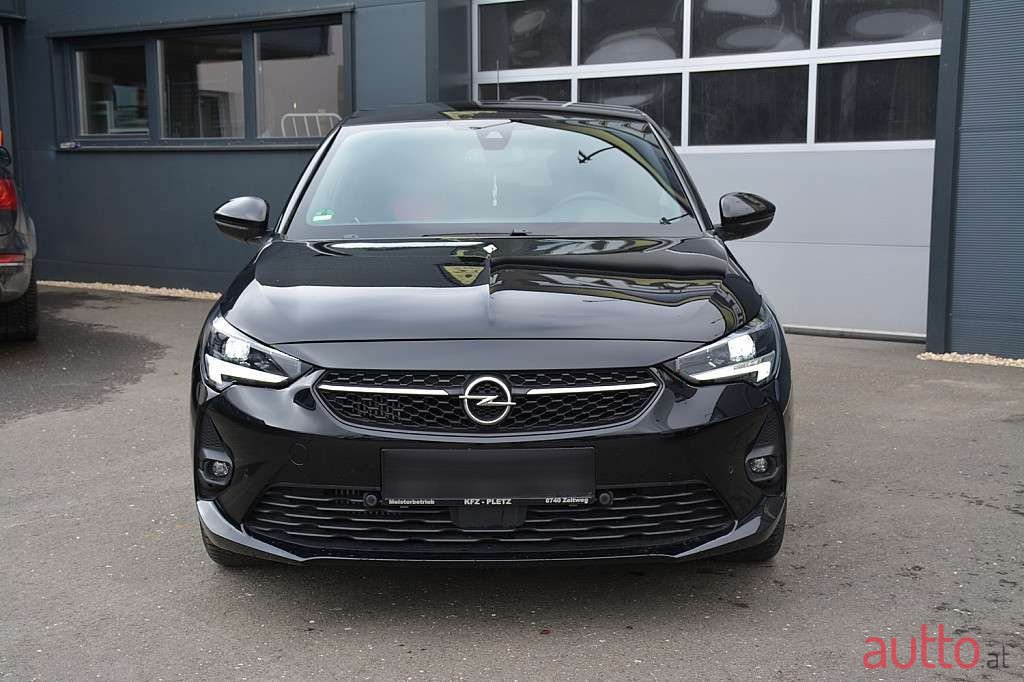 2021' Opel Corsa photo #2