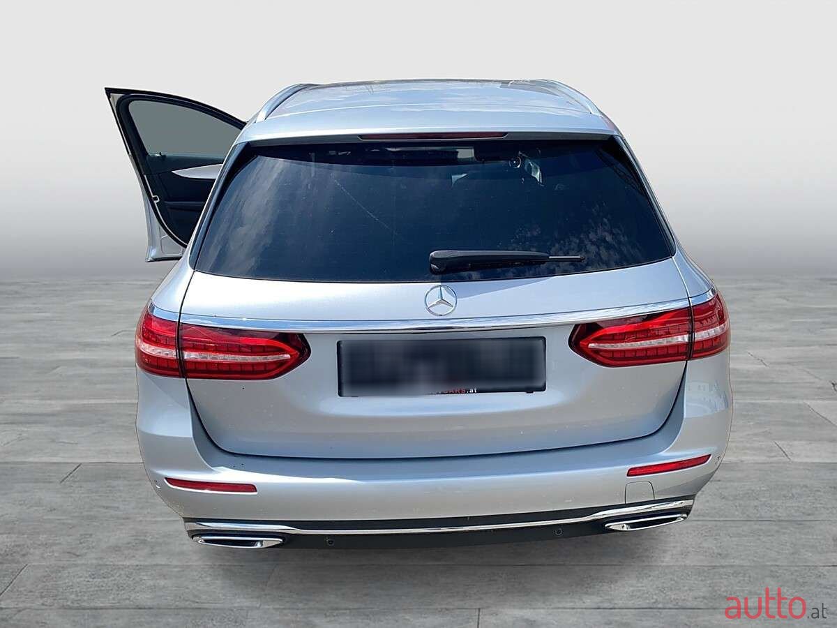 2021' Mercedes-Benz E-Klasse photo #4