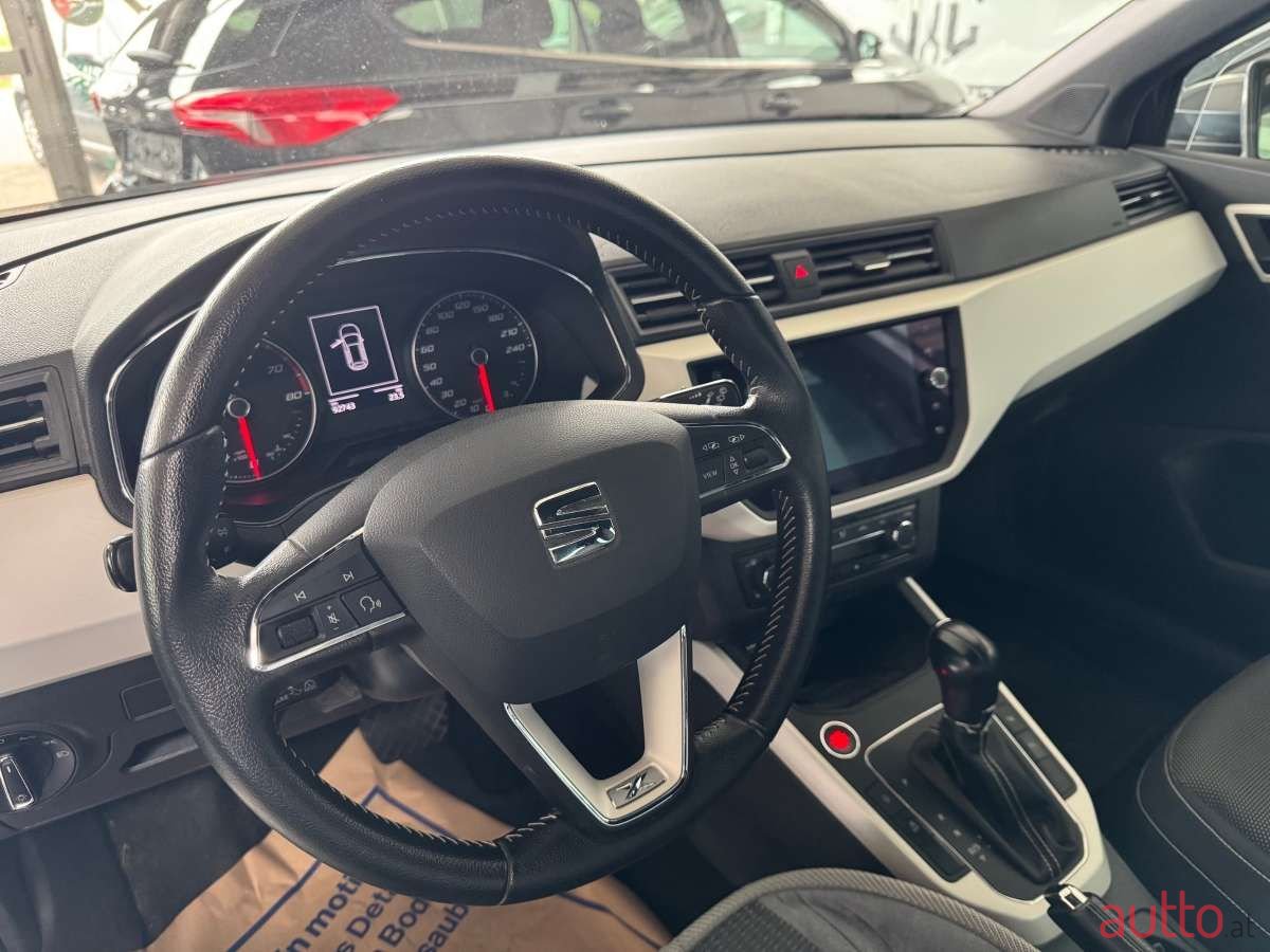 2018' SEAT Arona photo #3