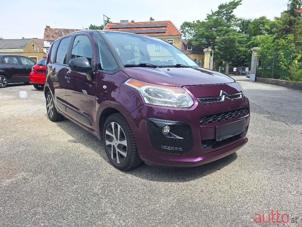 2017' Citroen C3 Picasso photo #1