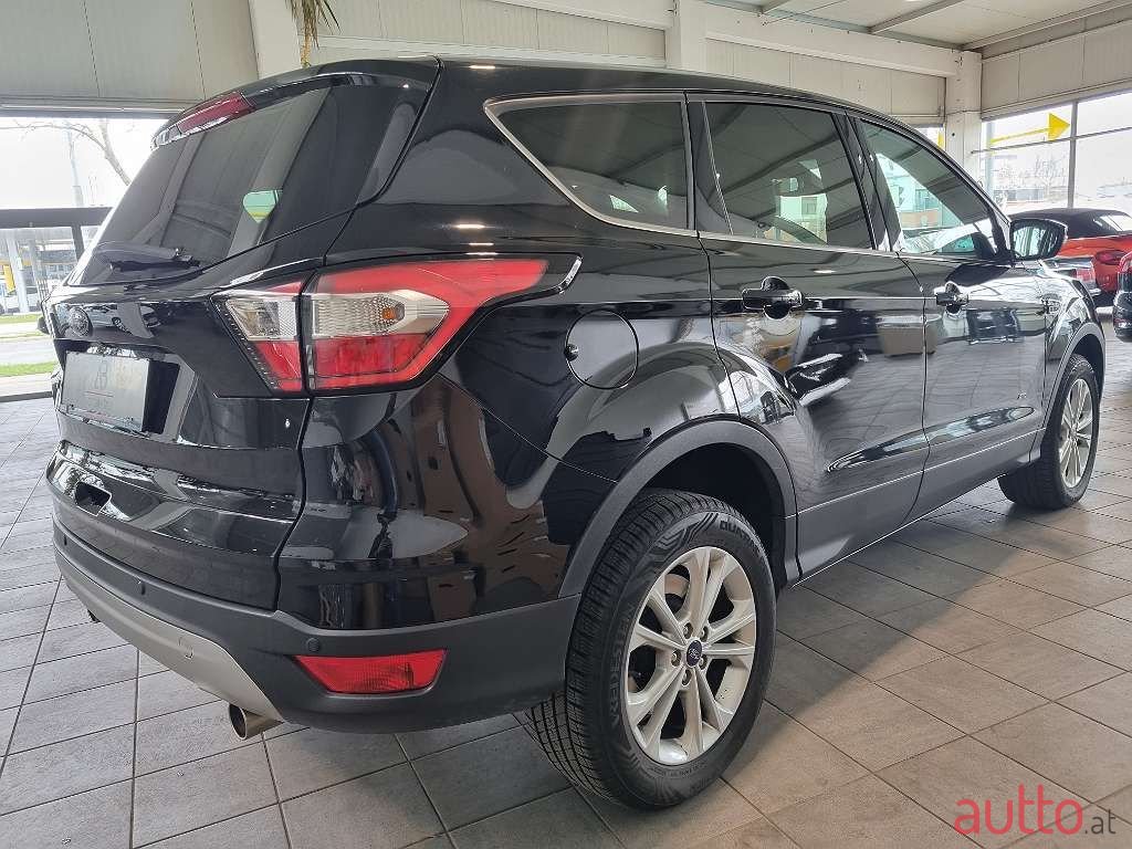 2018' Ford Kuga photo #5