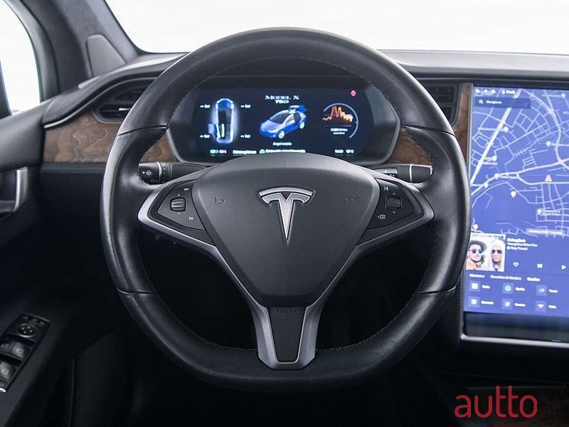 2018' Tesla Model X photo #6