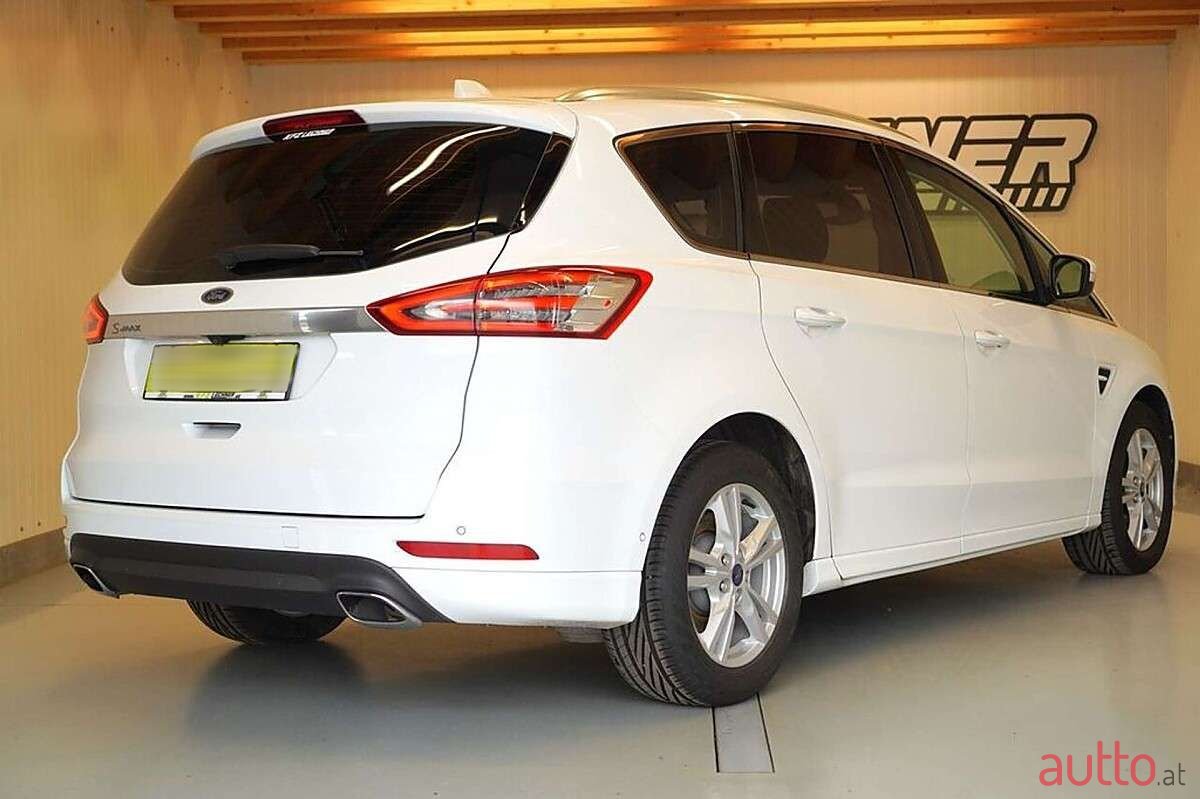 2020' Ford S-Max photo #3