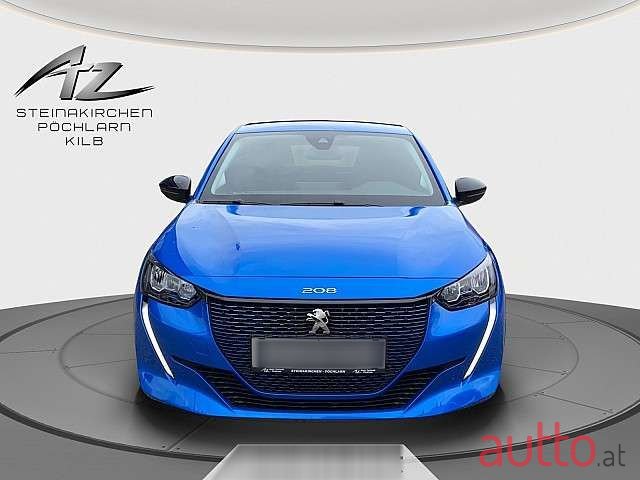 2023' Peugeot 208 photo #3